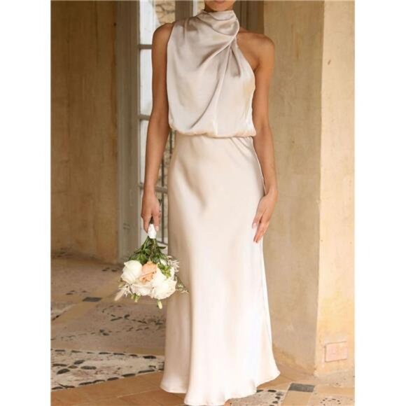 Asymmetrical Ruched Sleeveless Midi Dress - Picture 2 of 15